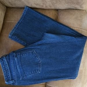 L.L. Bean Favorite Jean Favorite Fit Straight Jeans 8P Navy Blue